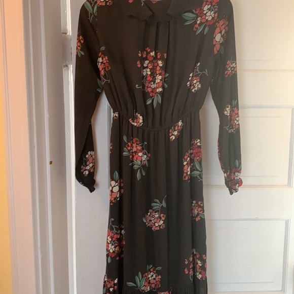 Loft charcoal grey floral chiffon maxi, lined, v neck, elastic waist,cuffs szXSP - Picture 8 of 12